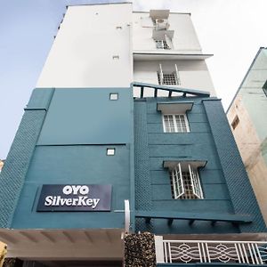 Hotel O Himayat Nagar Circle Near Snow World